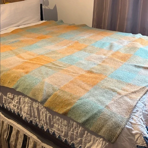 Kenwood wool plaid blanket throw 55”x68” - Picture 3 of 8